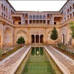 کاشان با جاذبه های دیدنی